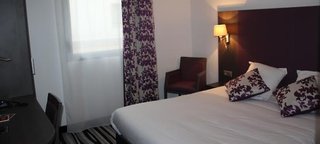 Kyriad Saint Quentin En Yvelines - Montigny,Igny>>Buc,3 star