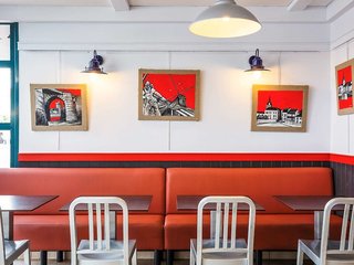 B&B Hotel Les Sables-D'olonne Centre Gare,Les Sables-D'olonne>>Les Sables D'olonne,3 star