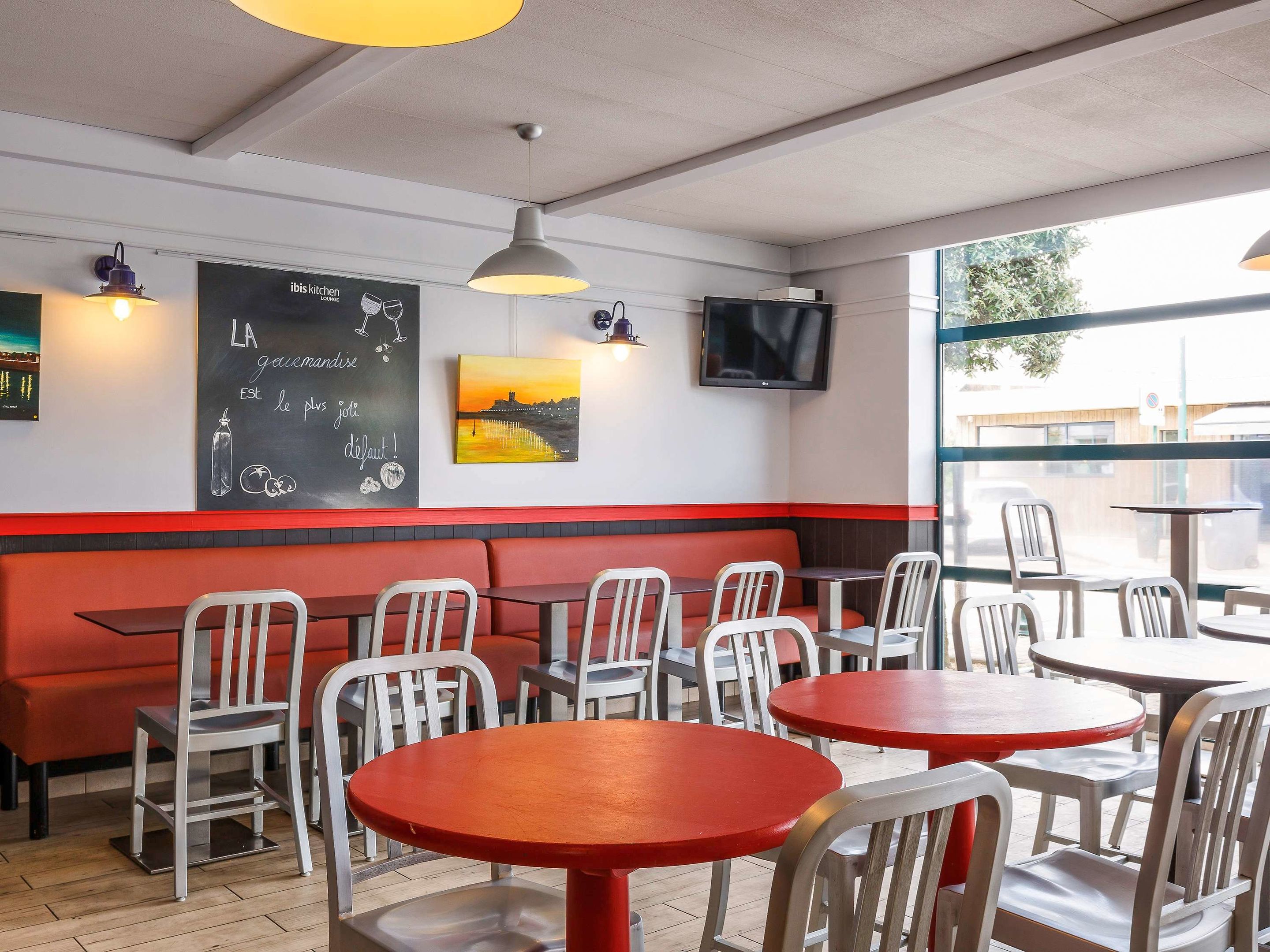 bandb hotel les sables dolonne centre gare