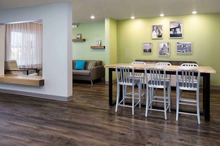 woodspring suites el paso i 10 southeast