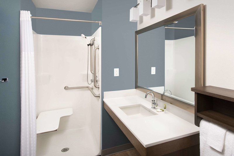 woodspring suites el paso i 10 southeast