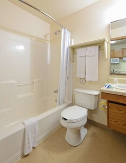 Woodspring Suites El Paso I-10 Southeast,El Paso International Airport>>El Paso,3 star