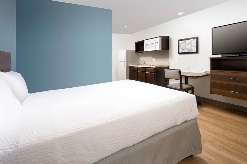 woodspring suites el paso i 10 southeast