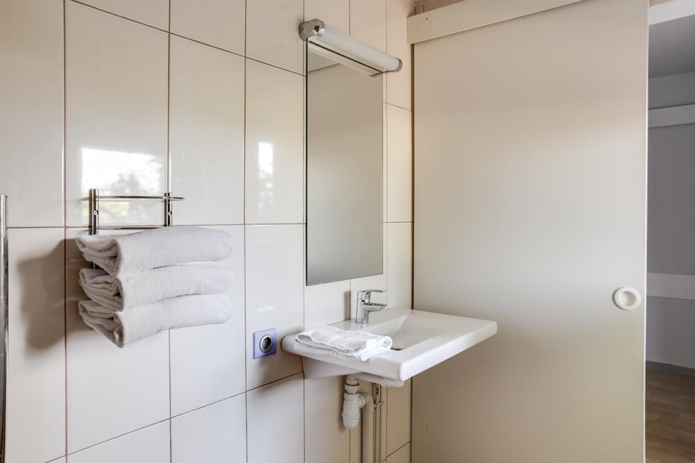 hotel balladins valence sud