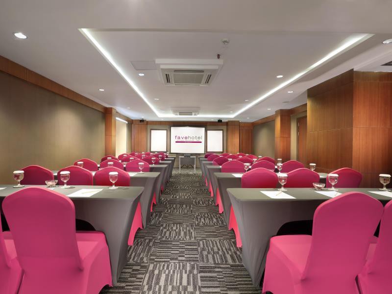 Favehotel Sunset Seminyak,Denpasar>>Bali,3 star