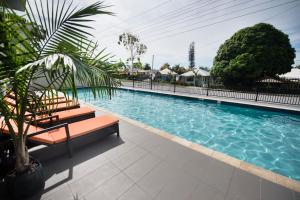 Gladstone Central Plaza,Gladstone>>Barney Point,5 star