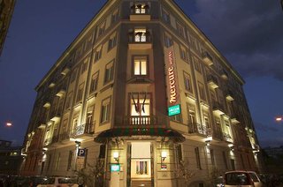 Ibis Styles Napoli Garibaldi,Via G. Ricciardi 33,3 star