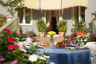 ibis styles napoli garibaldi