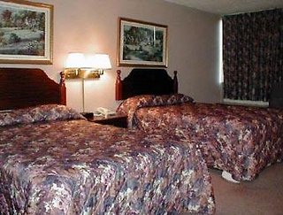 Napoleon Inn & Suits,Defiance County>>Defiance,2 star