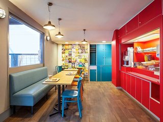 hotelf1 montpellier est