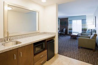 hampton inn and suites minneapolis west minnetonka