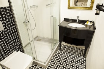 meroddi bagdatliyan hotel