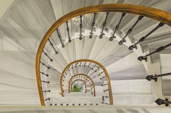 meroddi bagdatliyan hotel