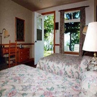 Hotel Cap Aux Pierres,Isle Aux Coudres>>Charlevoix,3 star