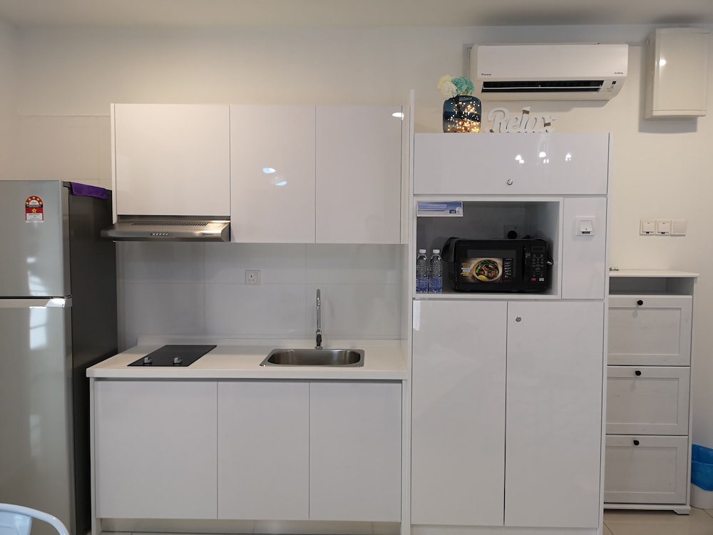 h20 residence by adds