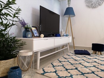 h20 residence by adds