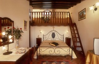 Agriturismo Villa Dafne,Near Church Of Santa Maria Della Grazie,4 star