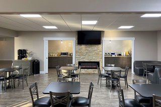 Days Inn And Suites By Wyndham Hammond, In,Hammond>>Calumet City,2 star