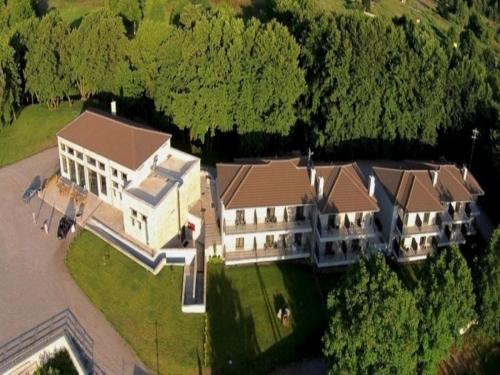 oniropetra boutique hotel