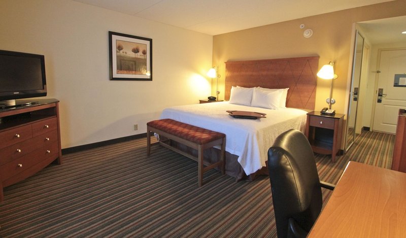 hampton inn hampton newport news