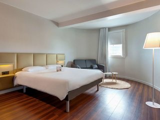 ibis budget la roche sur yon