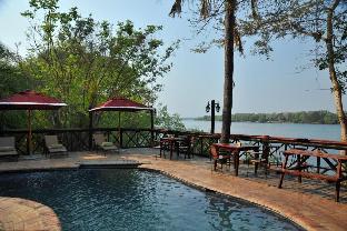 Victoria Falls Waterfront,Southern>>Livingstone,3 star