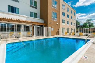 fairfield inn and suites leavenworth