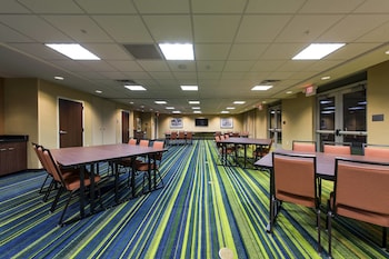 fairfield inn and suites leavenworth