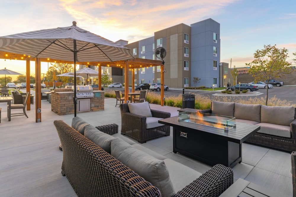 fairfield inn and suites leavenworth