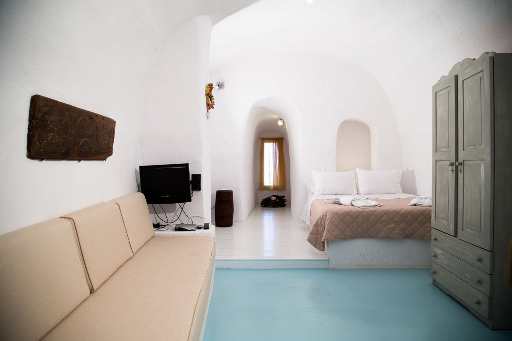 marizan caves and villas