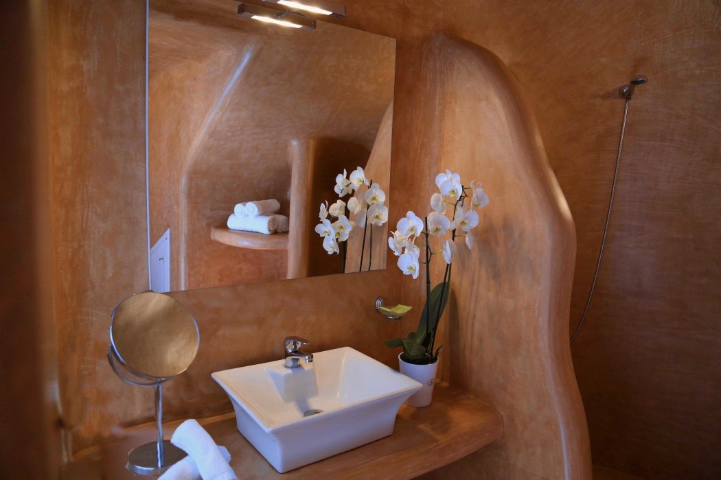 marizan caves and villas