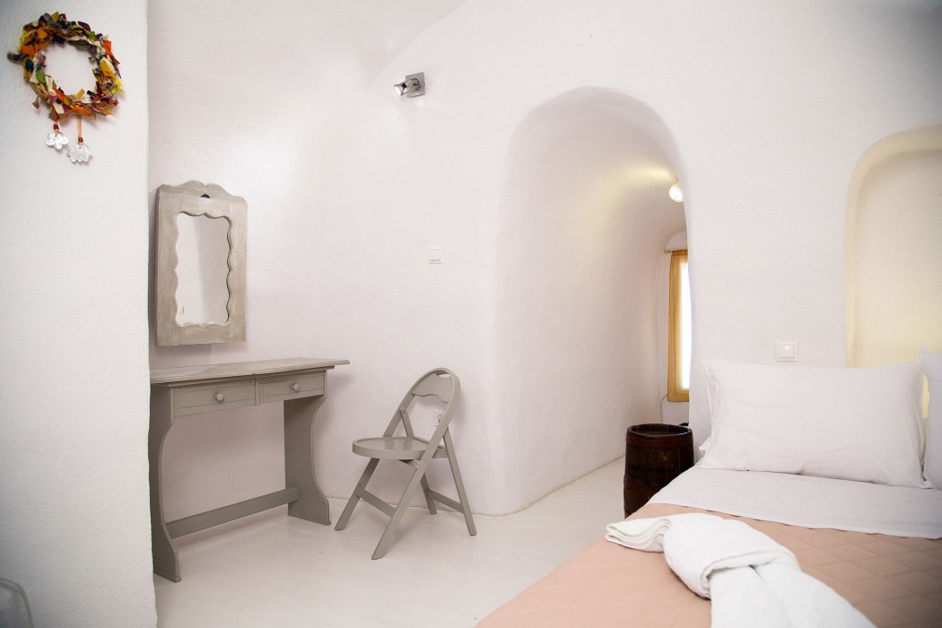 marizan caves and villas