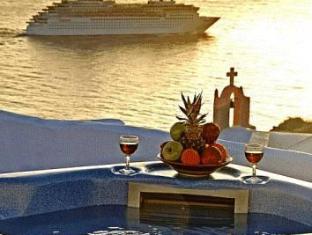 marizan caves and villas