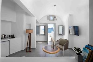 marizan caves and villas