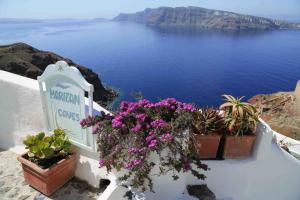 marizan caves and villas