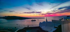 marizan caves and villas