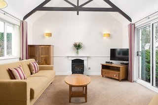 woodford bridge country club