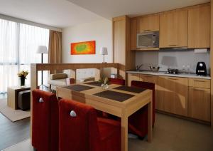 Residence Inn By Marriott Sarajevo,Novo Sarajevo>>Lukavica,4 star