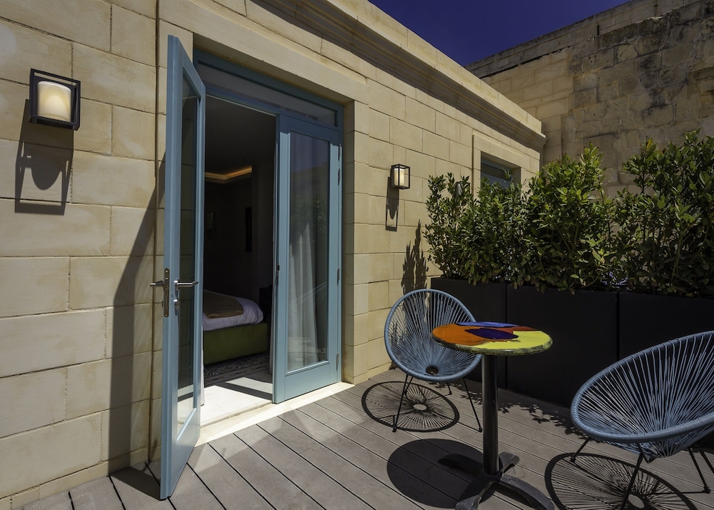 the vincent boutique suites