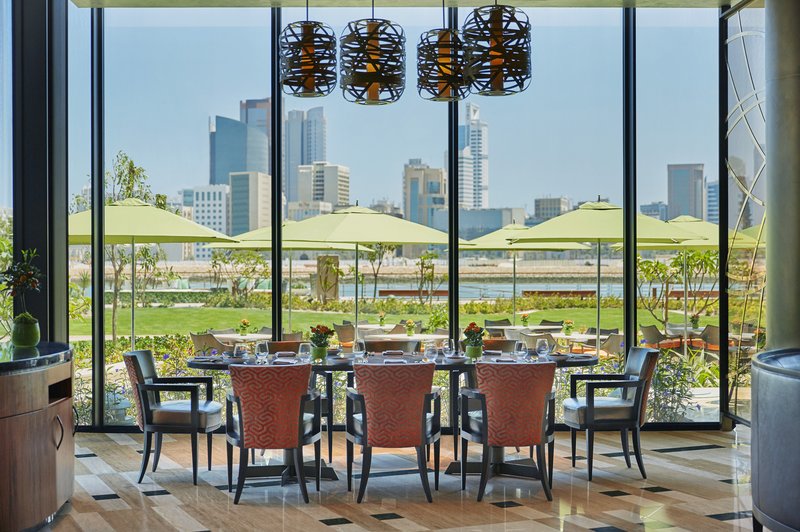 four seasons hotel bahrain bay