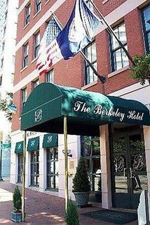 The Berkeley Hotel,Richmond>>Montrose,4 star