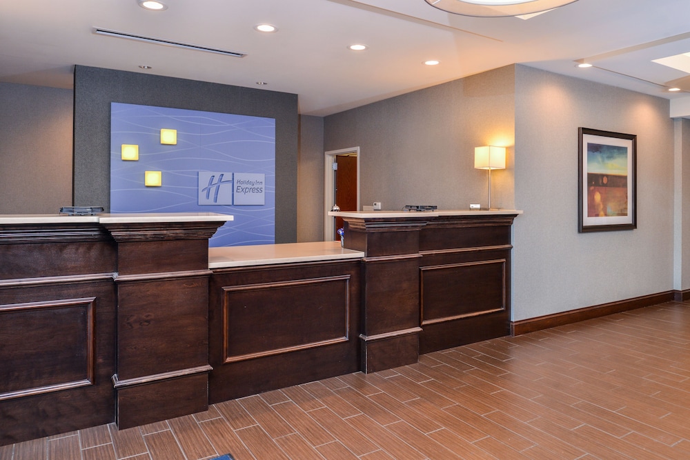 holiday inn express and suites york by ihg