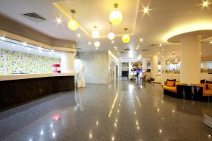 papouis protaras hotel