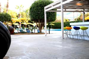 papouis protaras hotel