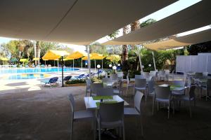 papouis protaras hotel