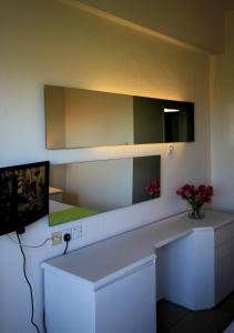 papouis protaras hotel