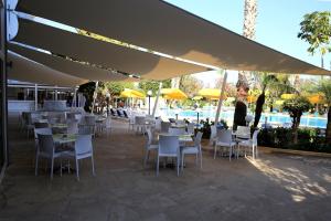 papouis protaras hotel