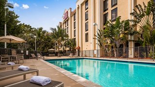 Best Western Plus Kendall Hotel & Suites,Country Walk>>Coral Way Shopping Area,3 star