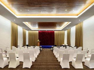 the lake garden hotel nay pyi taw mgallery collection