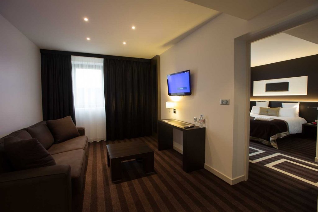 hotel le colisee hotel and spa